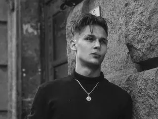 Show naked AdamGolds